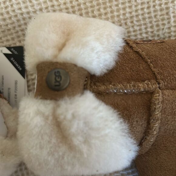 UGG Baby Ramona Boot, Size 0/1. BRAND NEW has tag but no box - Picture 7 of 14